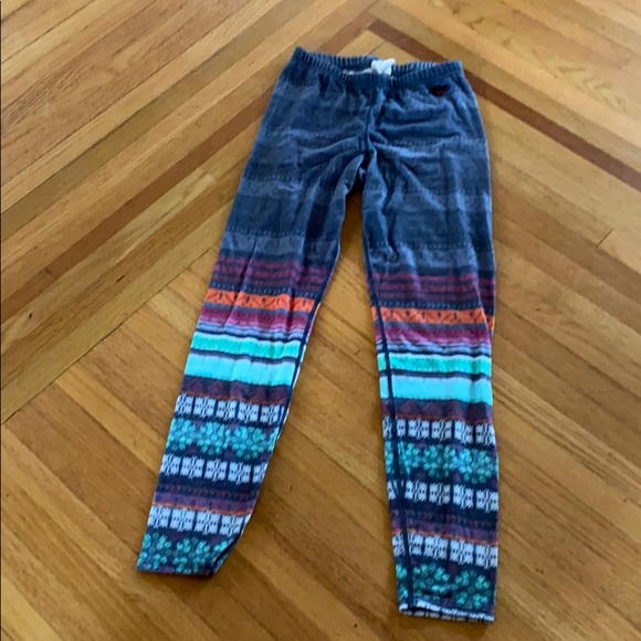 Girls L Hot Chillys base layer - Picture 1 of 3